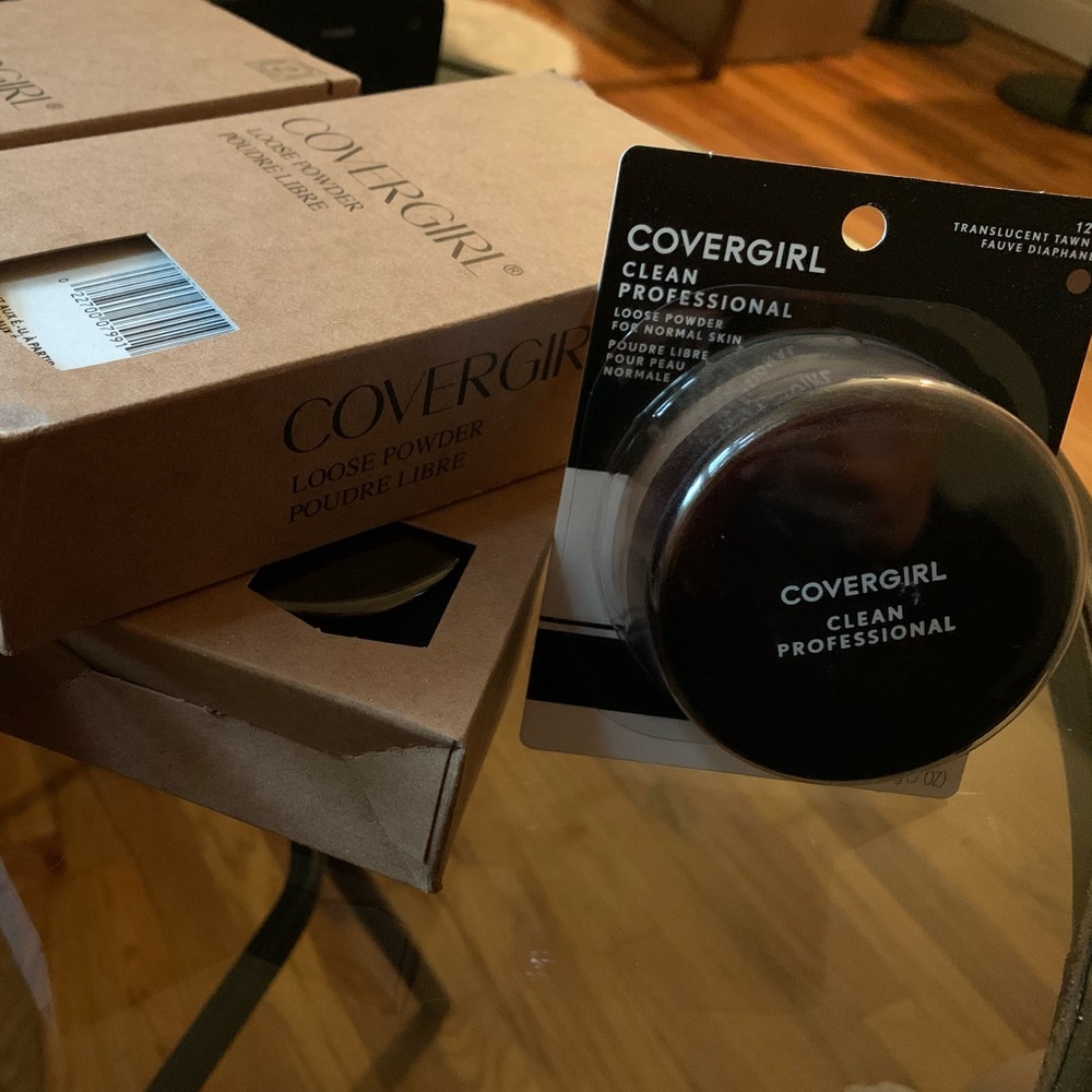 COVERGIRL Clean Professional Loose Powder